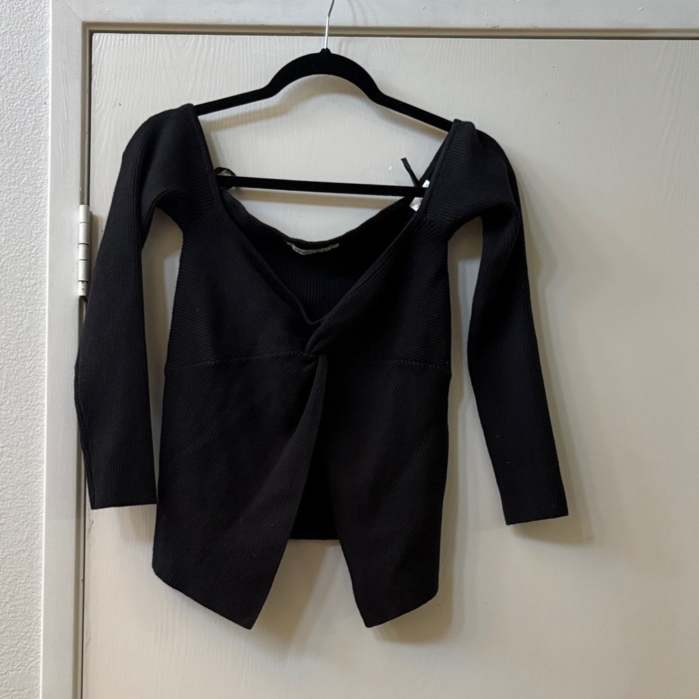 Abercrombie & Fitch Black off shoulder sweater